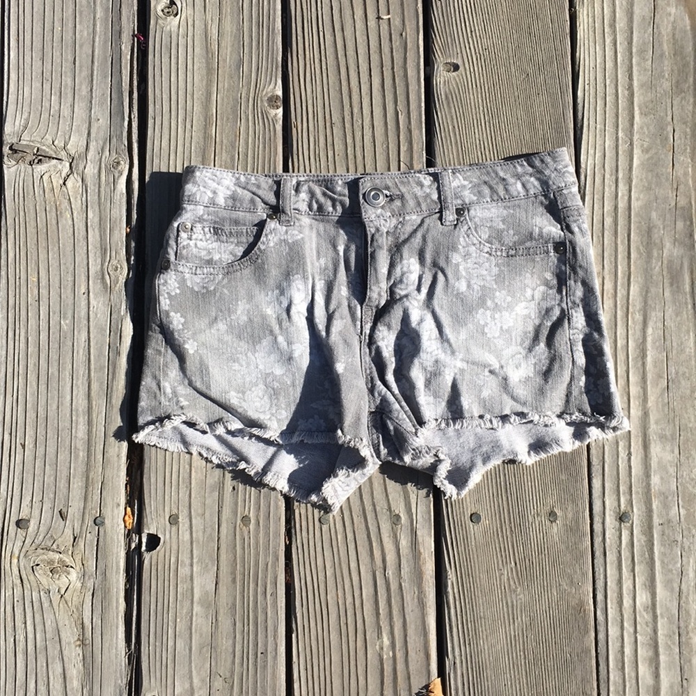 Gray Rose forever 21 shorts